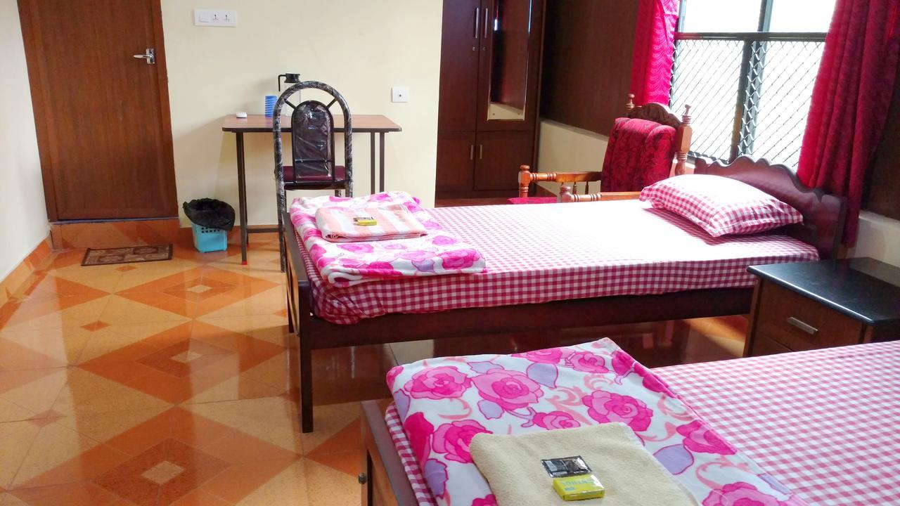 Sanam Beach House Kannur Bagian luar foto